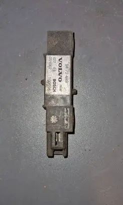 Volvo S80 Airbag deployment crash/impact sensor 9472489 100698 001002