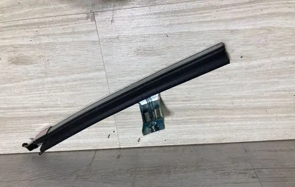Nissan Juke II F16 Rear door window regulator with motor