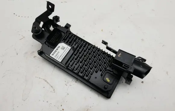 Volvo XC90 Windshield/windscreen camera 32243276 G2611 P32243276