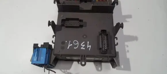 Renault Espace - Grand espace IV Fuse box set 820148809 8200004201