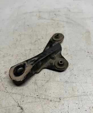 Opel Vivaro Power steering pump mounting bracket 996943370R 453778