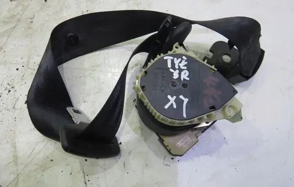 Jaguar XJ X351 Middle seatbelt (rear) KRIS235789