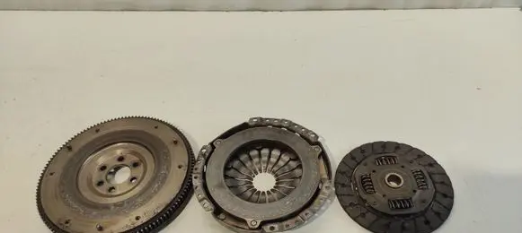 Volkswagen Fox Clutch set kit 1878068031 01L1642 3082000797