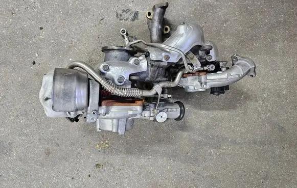 Volkswagen Multivan T6 Turbo 03N145703M