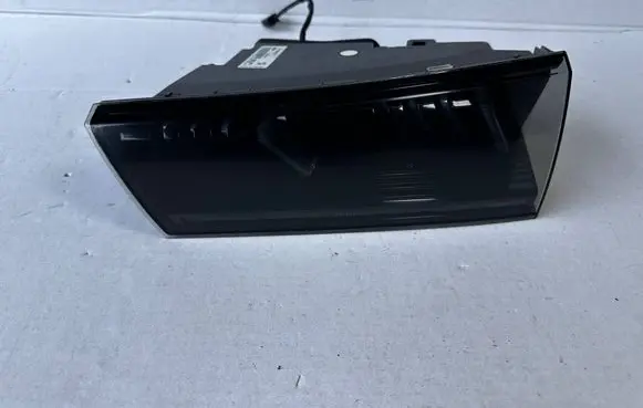 Peugeot 508 II Rear/tail lights 9813508180