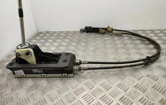 Mini One - Cooper Coupe R56 Gear shifter/selector 275317007