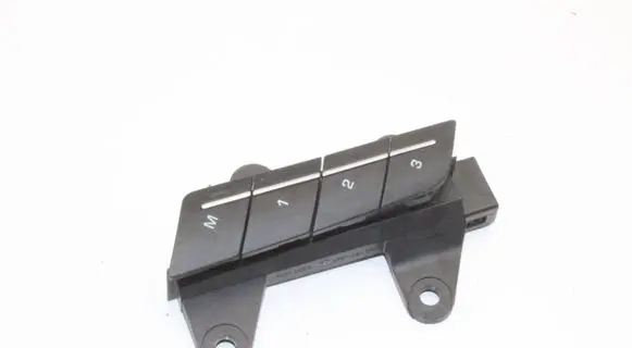Jaguar I-Pace Seat control switch J9D314776CA