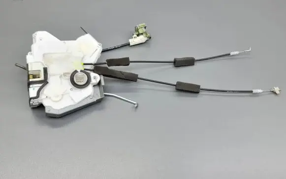 Honda Accord Front door lock