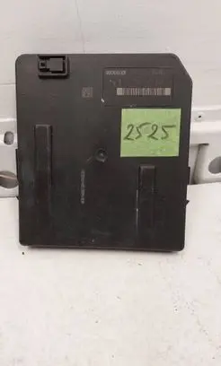 Renault Master III Fuse module 284B63484R 7707047808 519337174