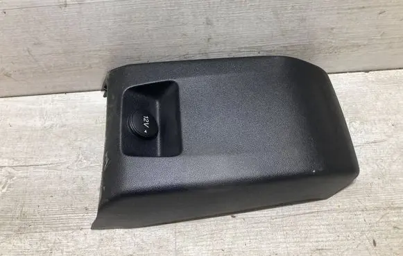 Ford Focus 12 V Socket (rear) JX7BA045B72A