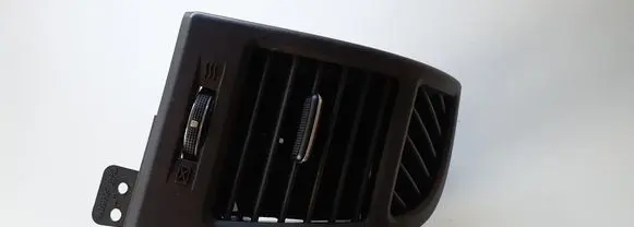 Hyundai Santa Fe Dashboard side air vent grill/cover trim