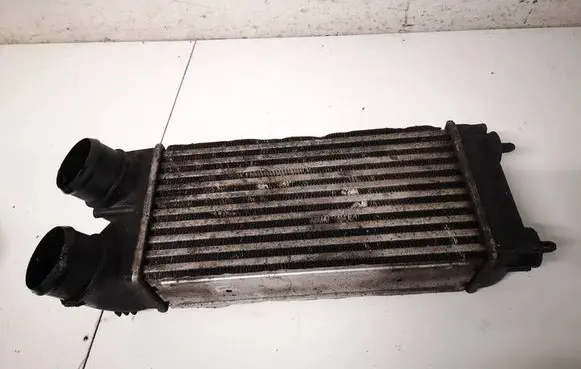 Peugeot RCZ Intercooler radiator 9674041380 m154601b