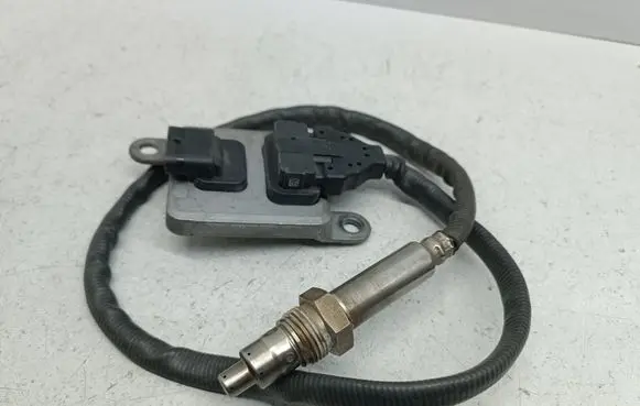 Mercedes-Benz Vito Viano W447 Lambda probe sensor A0009058511 0009058511 A3C01067600609