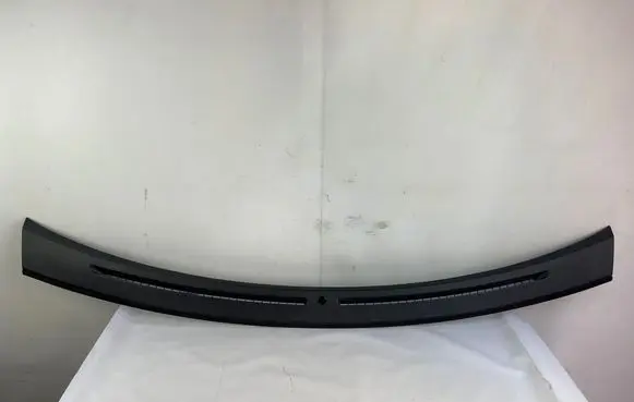 Subaru Impreza II Panel trim 