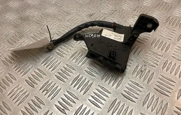 Volvo XC90 Fuse box cover 31346918