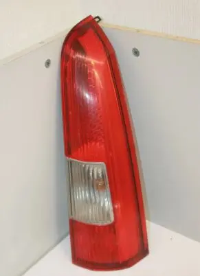 Volvo V70 Rear/tail lights 9154494