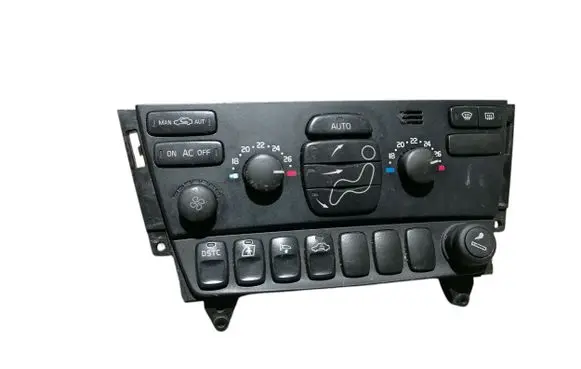 Volvo XC70 Climate control unit 30746022 05W35E01