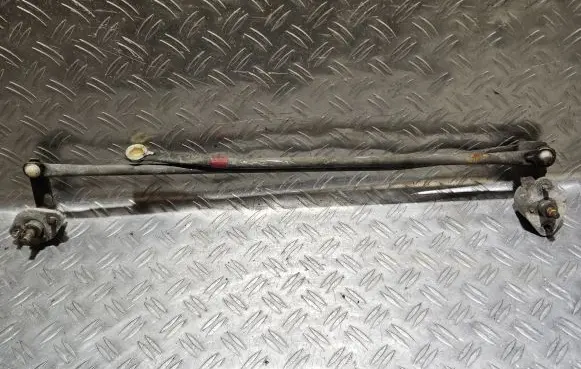 Mazda 626 Front wiper linkage 