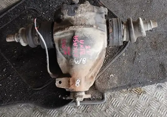 Mercedes-Benz C W202 Rear differential