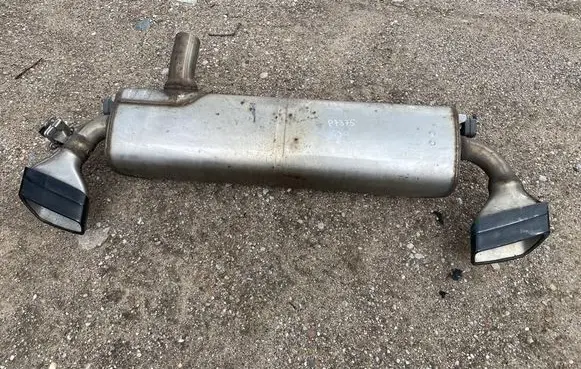 BMW 5 G30 G31 G38 Muffler/silencer 8637728