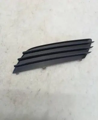 Opel Astra H Front bumper lower grill 375768702 13117250
