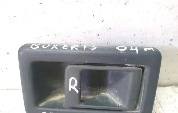 Peugeot Boxer Rear door interior handle A739