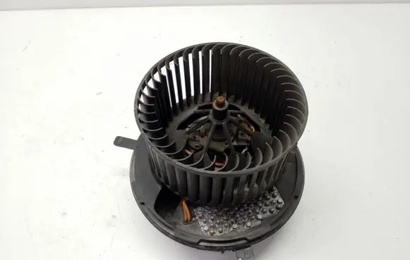Volkswagen PASSAT B7 USA Heater fan/blower F011500081 3C0907521F
