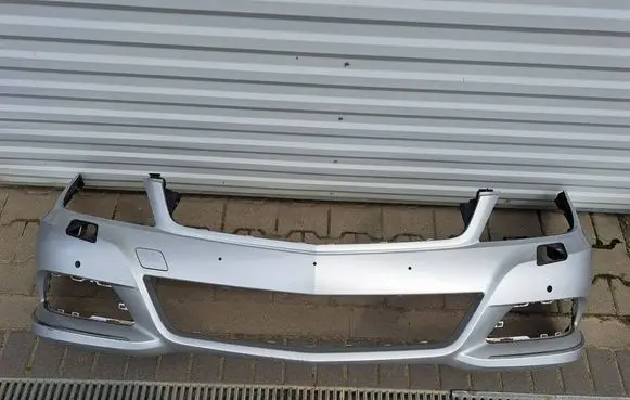 Mercedes-Benz C W204 Front bumper A2048805547