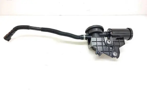BMW X7 G07 Active carbon filter fuel vapour canister 7447496 7439920
