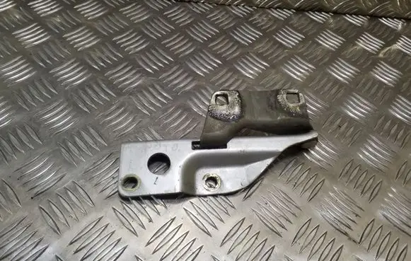 Nissan Navara D40 Engine bonnet/hood hinges