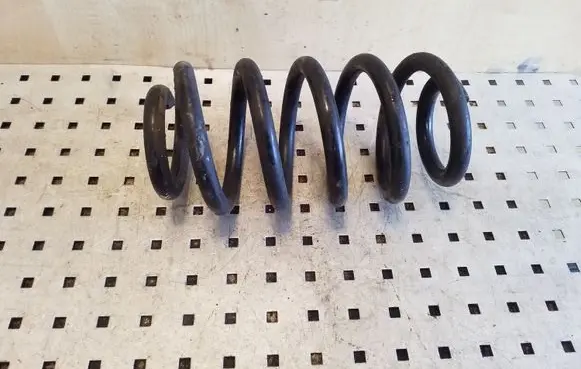 Audi A4 S4 B7 8E 8H Front coil spring