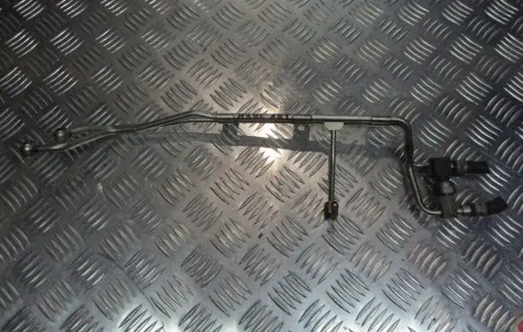 Audi A3 S3 8L Turbo air intake inlet pipe/hose 