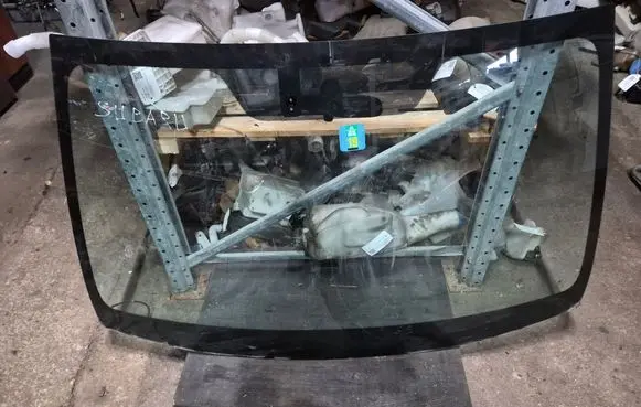 Subaru Outback Front windscreen/windshield window 
