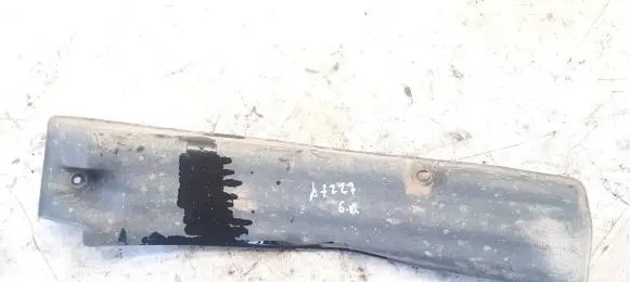 Toyota Avensis Verso Rear mudguard 8726844020