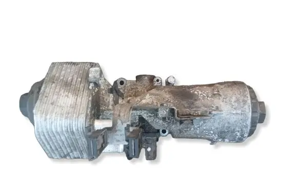 Volkswagen Tiguan Oil filter mounting bracket 045115389J