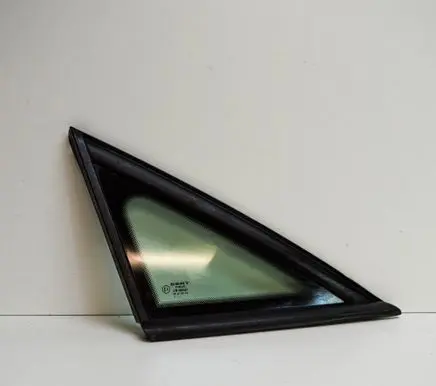 Seat Altea XL Front door vent window glass four-door 5P0845412