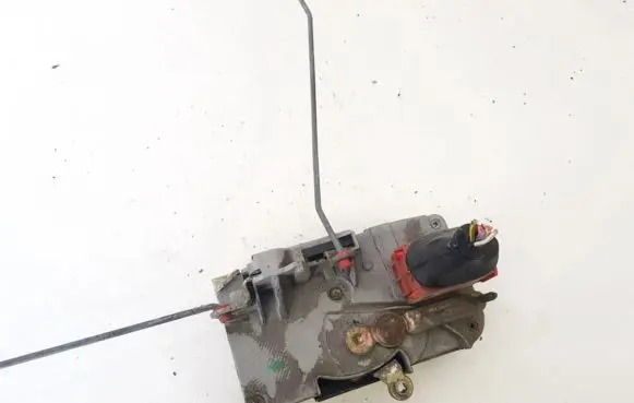Peugeot 806 Rear door lock