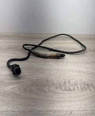 BMW 5 E60 E61 Lambda probe sensor 7561409