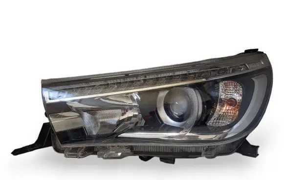 Toyota Hilux (AN120, AN130) Headlight/headlamp 811400K720