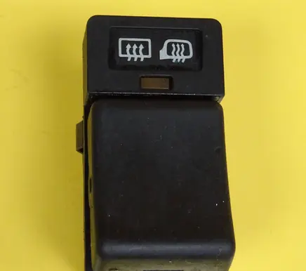Volvo 850 Windscreen/window heater switch 6849405