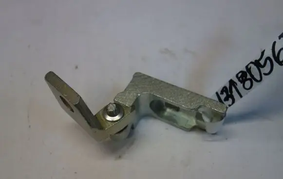 Opel Corsa D Front door lower hinge 13180568