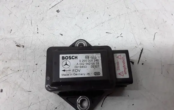 Mercedes-Benz Vaneo W414 ESP acceleration yaw rate sensor 0265005246