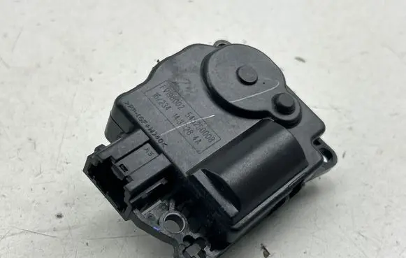Chrysler Pacifica Air flap motor/actuator FV198002 545250008 162341437284A