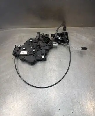 Volkswagen Caddy Sliding door lock 2K0843654BD 174611 1515010