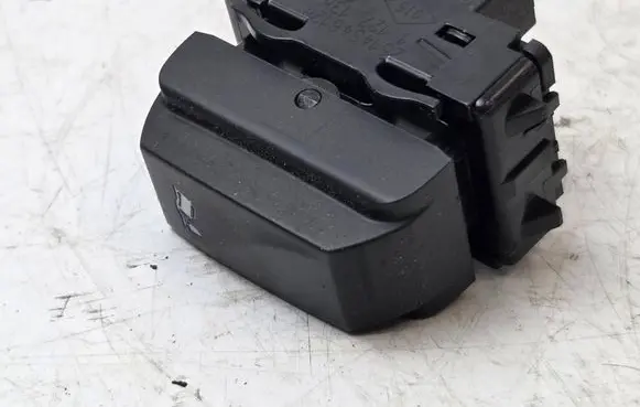 Nissan NV300 ESP (stability program) switch 251454612R 112713H