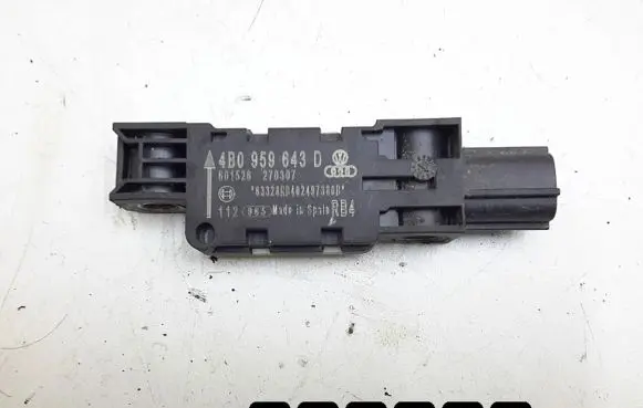 Audi A8 S8 D3 4E Airbag deployment crash/impact sensor 4b0959643d
