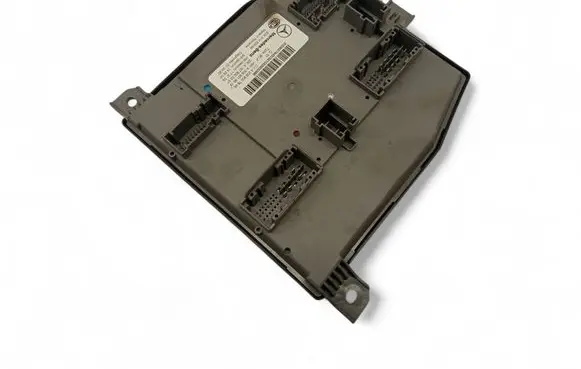 Mercedes-Benz GLC X253 C253 SAM control unit A2059007845 A2059019519 A1679020307