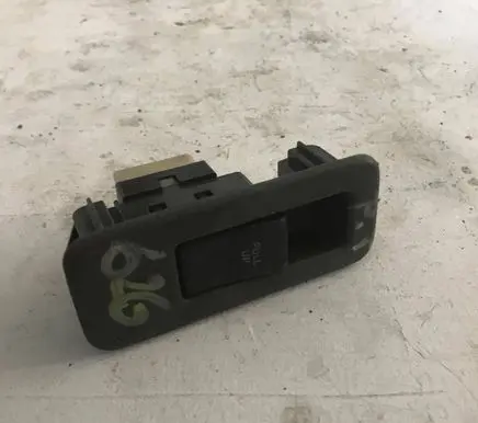 Mazda 626 Quarter vent window switch 
