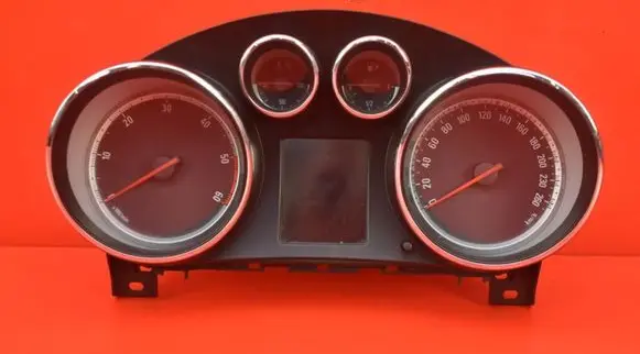 Opel Insignia A Speedometer (instrument cluster) 12844138