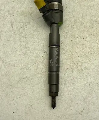 Fuel injector